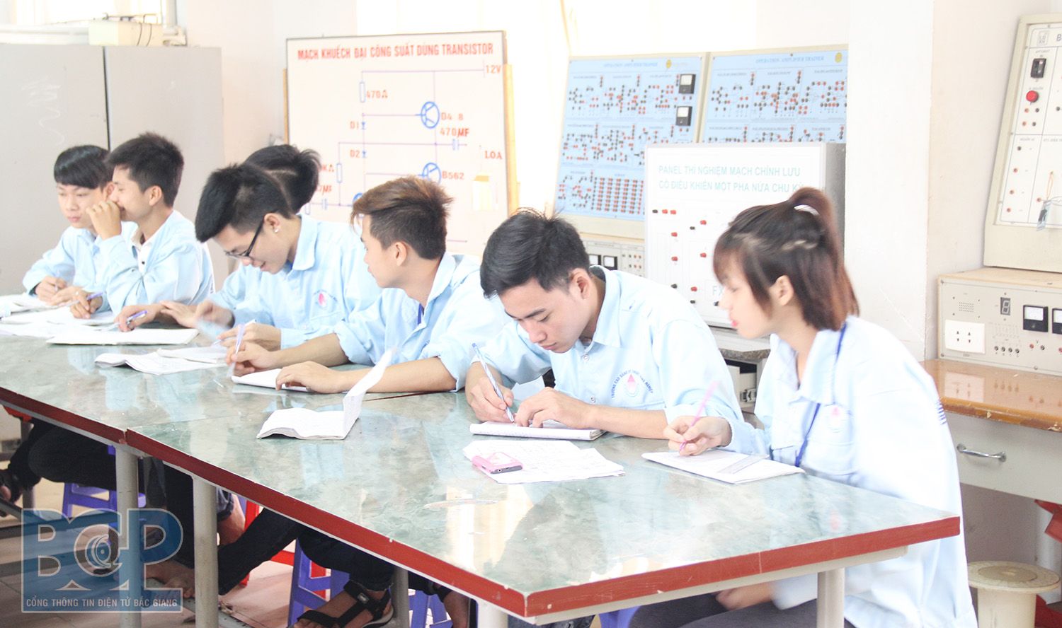 V/v tuyển sinh, đào tạo trong tình hình dịch bệnh COVID-19 bùng phát trở lại